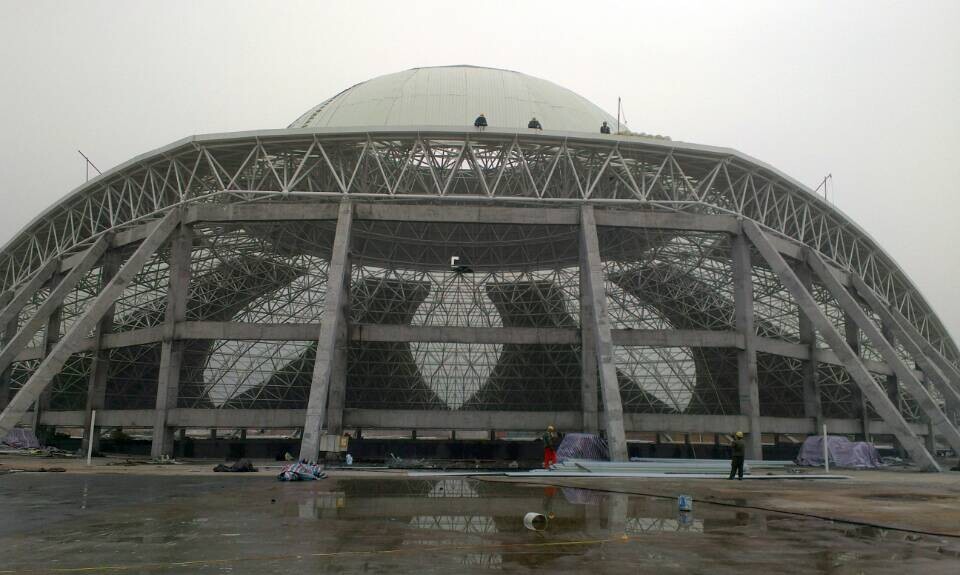 巴音郭楞温泉馆网架工程